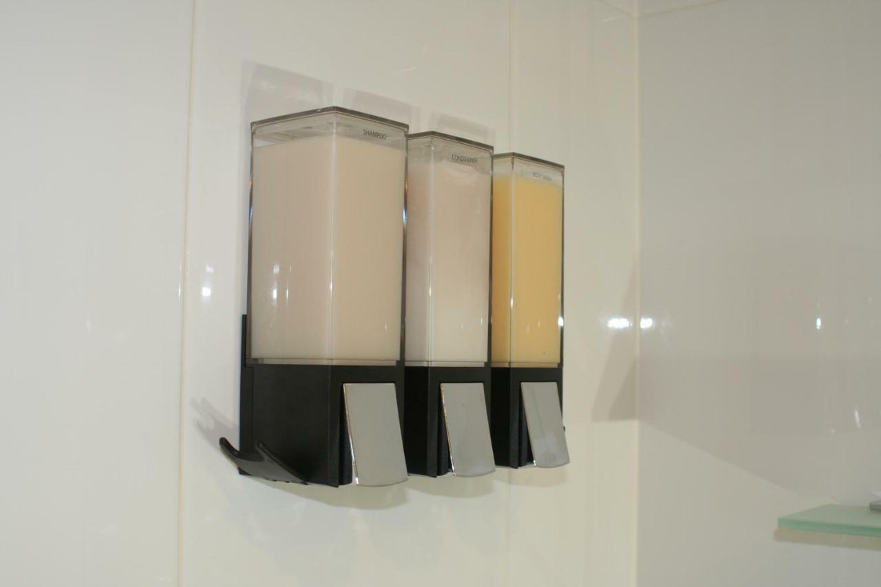 Governor Luxe 1 Bedroom Apartment In The Heart Of Barton Wifi Gym Wine Secure Parking Canberra Kingston Eksteriør bilde